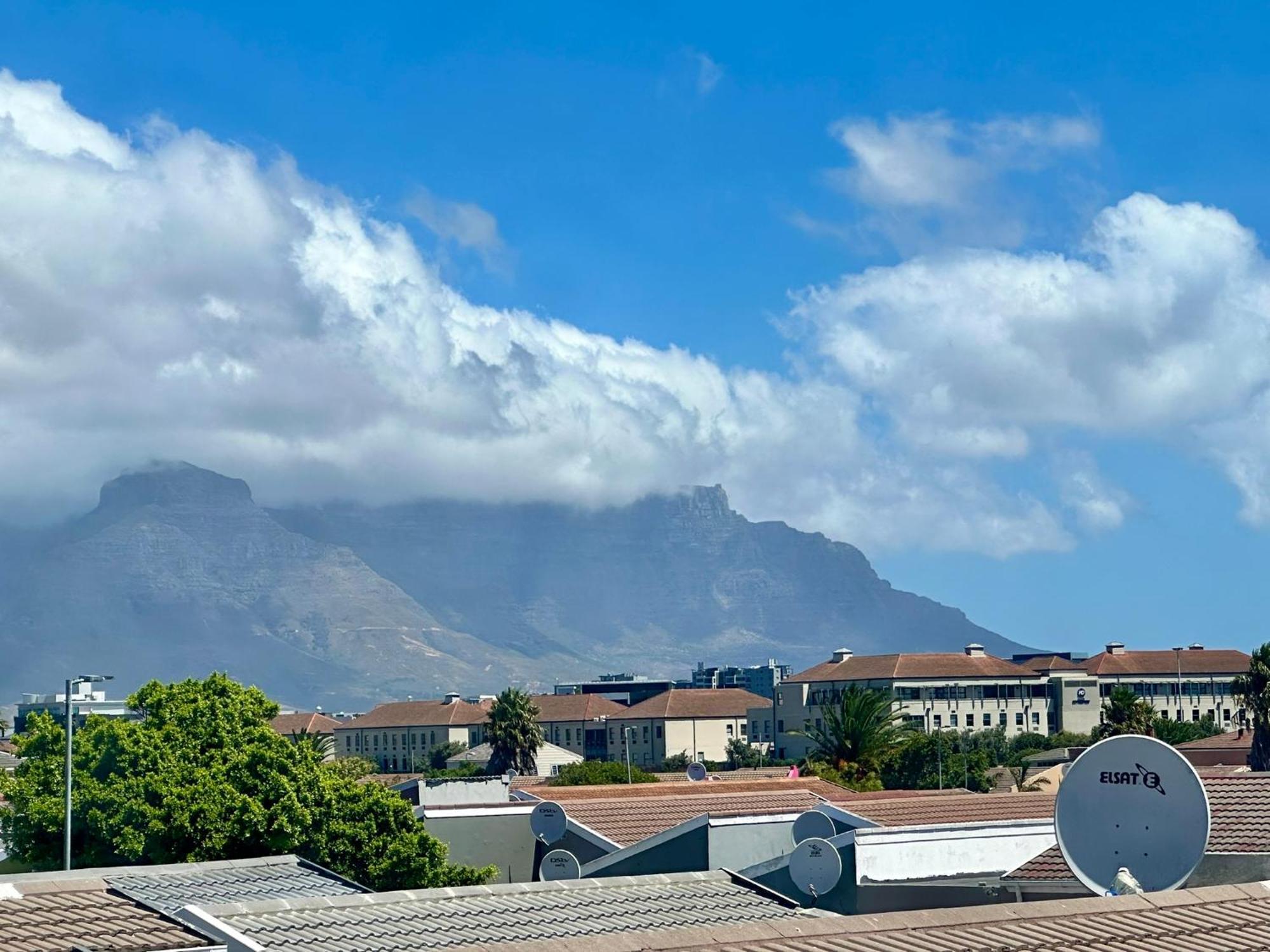 Mowetu Guest House Cape Town Exterior photo